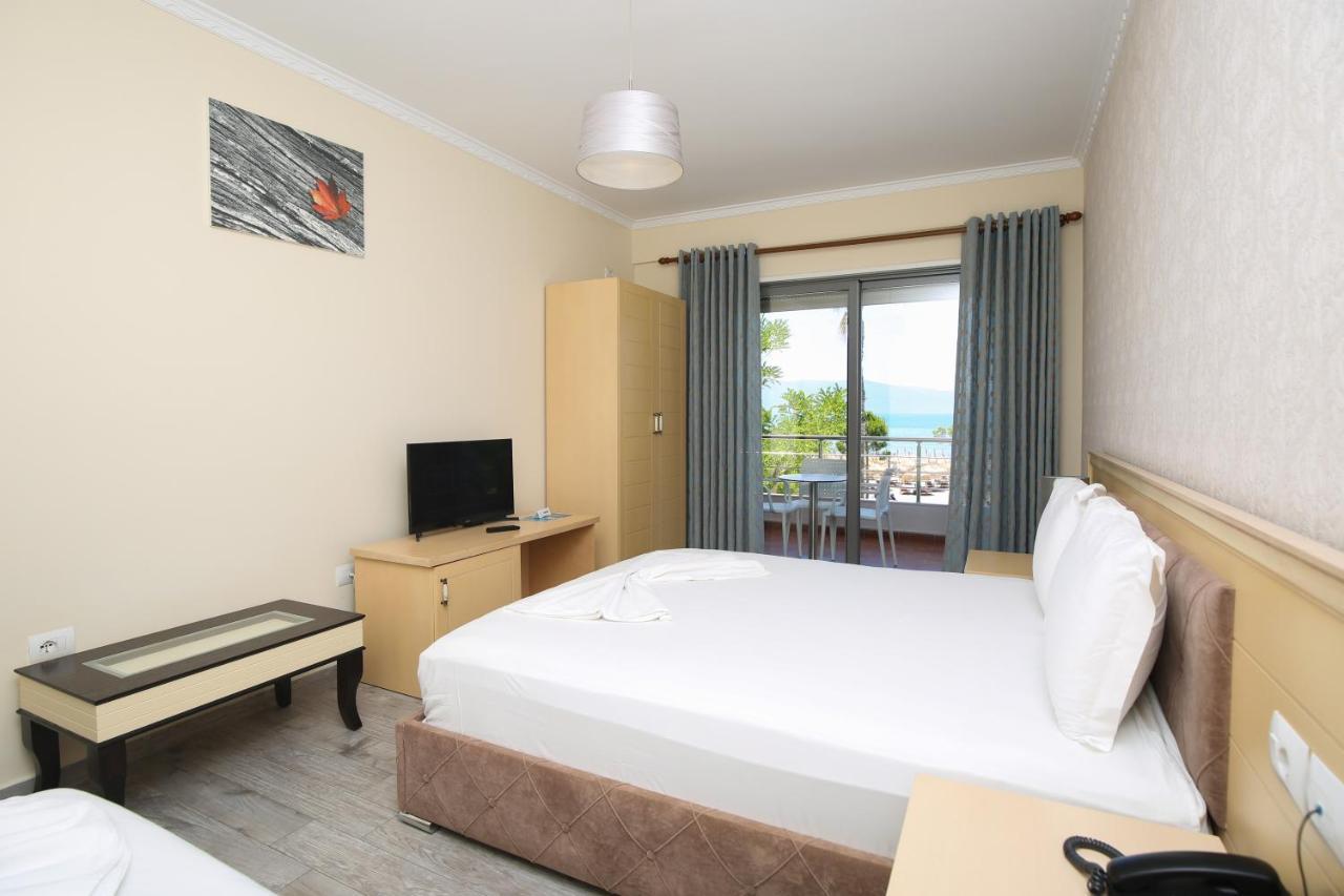 Hotel Summer Stars Vlorë 外观 照片