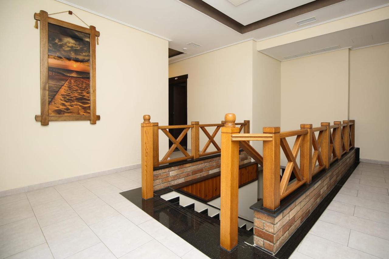 Hotel Summer Stars Vlorë 外观 照片